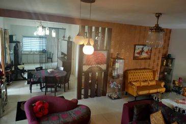 Seksyen 11, Kota Damansara