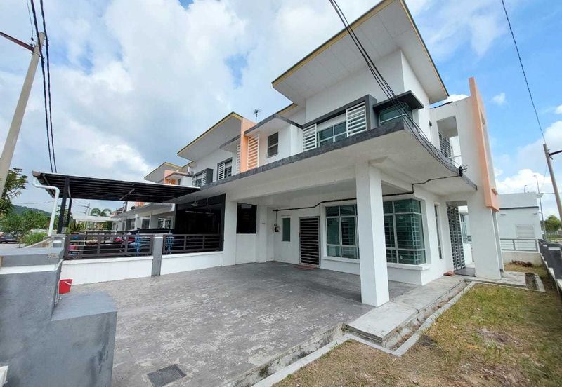 END LOT WITH EXTRA LAND, Double Storey Terrace House, Cherry 1 @ Bandar Hillpark, Puncak Alam - FACING OPEN