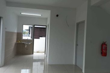 END LOT, Double Storey Terrace House @ Rentak Perdana, Puncak Alam, Selangor - Non Bumi Lot