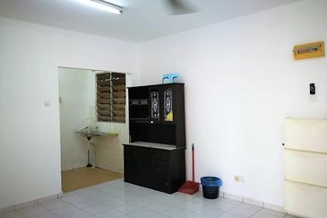 Sri Indah Apartment