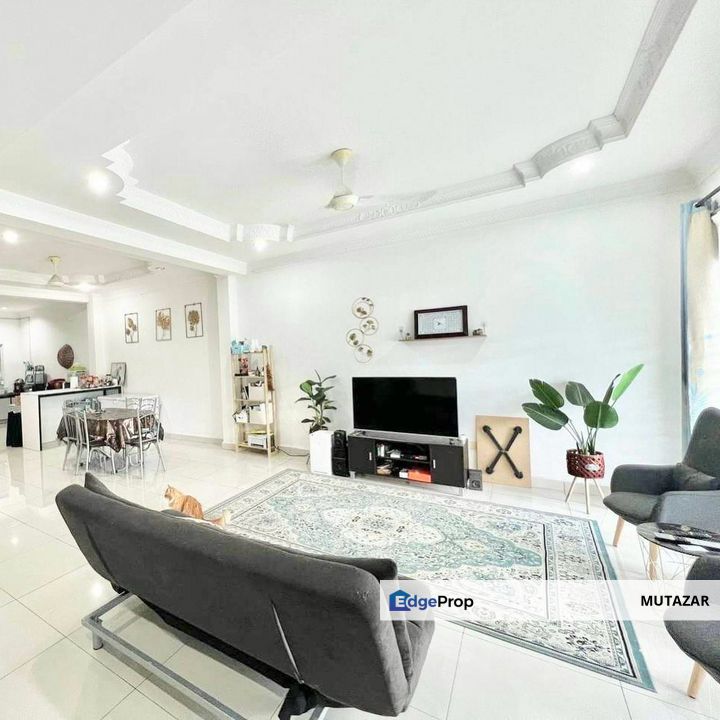 [FREEHOLD FACING OPEN]  3-Storey Terrace House @ Taman Meringin Indah, Kajang - 6 Bedrooms !!!, Selangor, Kajang