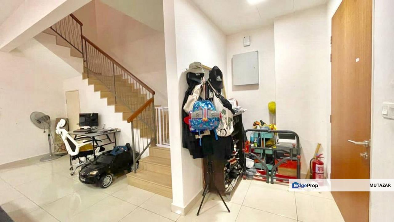 FREEHOLD, Double Storey Terrace Laurel @ Laman View Cyberjaya - Low Density, Selangor, Cyberjaya