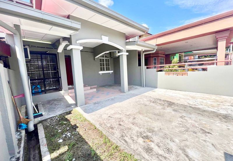 Bandar Tun Hussein Onn