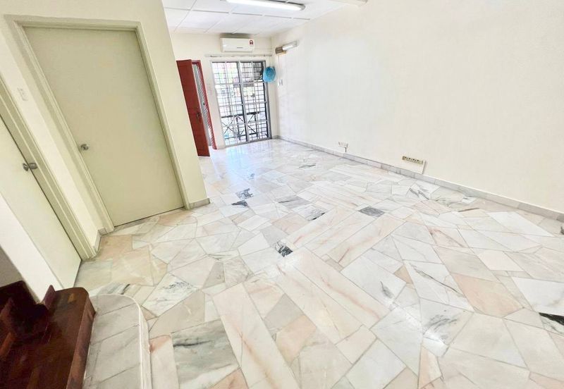 Bandar Tun Hussein Onn