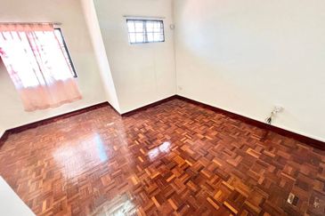 Bandar Tun Hussein Onn