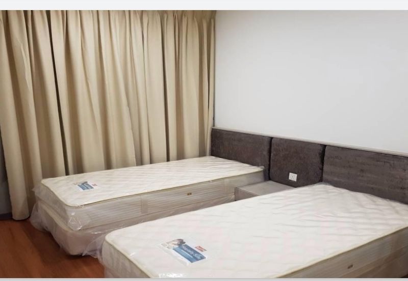 I Residence @ I City