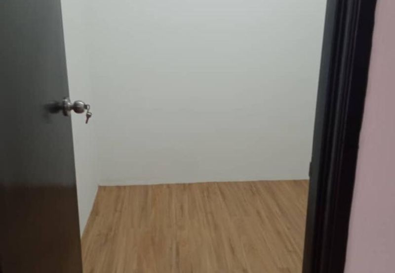 Seri Mutiara, Putra Heights