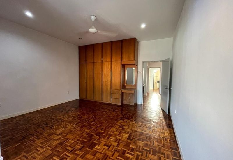 Taman Tun Dr Ismail (TTDI)