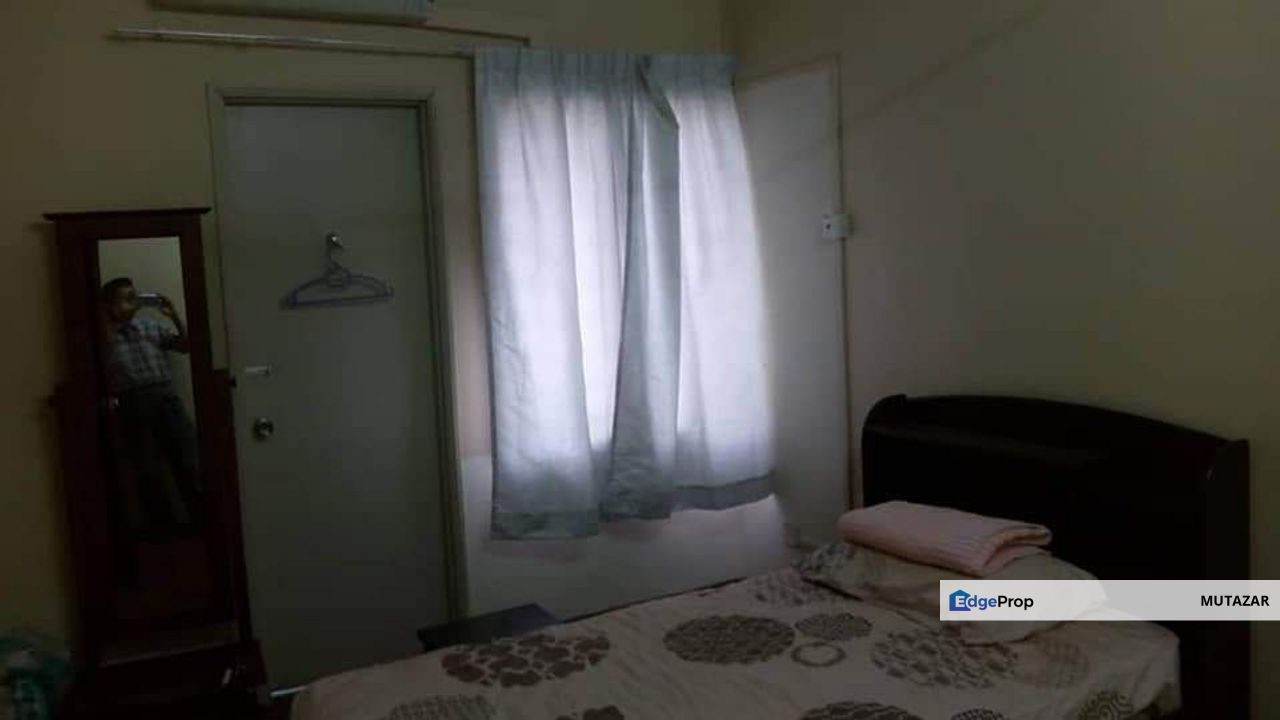 FREEHOLD OPEN, Double Storey Terrace @ Taman Ukay Perdana, Ulu Klang - Renovated & Extended Kitchen, Selangor, Ulu Kelang