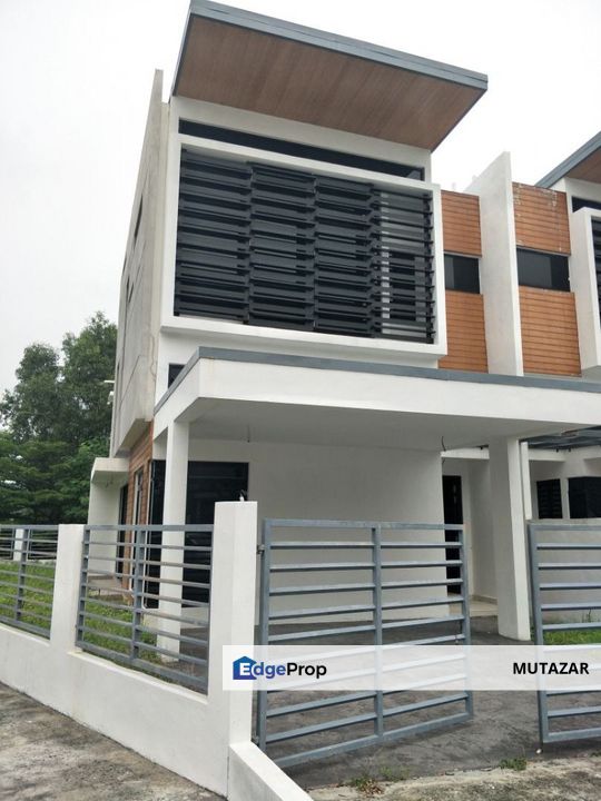 FREEHOLD CORNER LOT, 2.5 Storey Terrace House @ TTDI Grove , Kajang ...