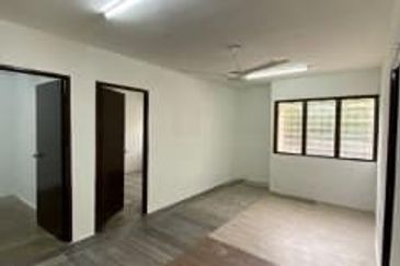 Seri Seroja Apartment