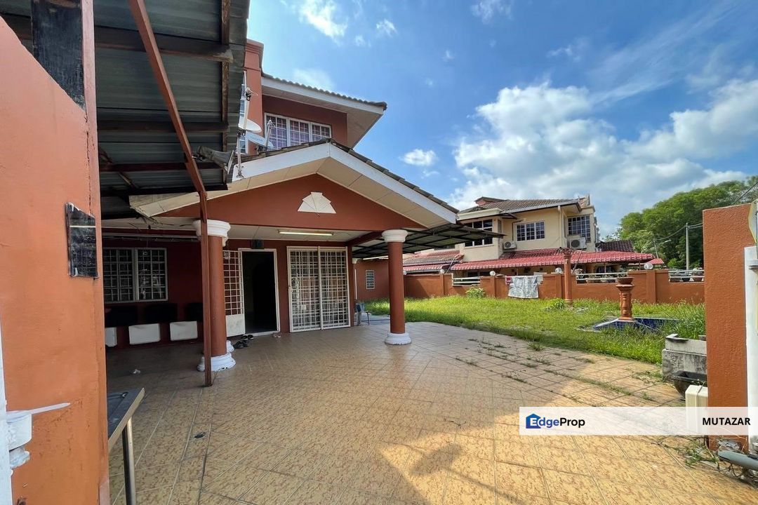 END LOT, Double Storey Terrace House @ Jalan Cecawi, Seksyen 6 Kota Damansara - Huge Extra Land , Selangor, Kota Damansara