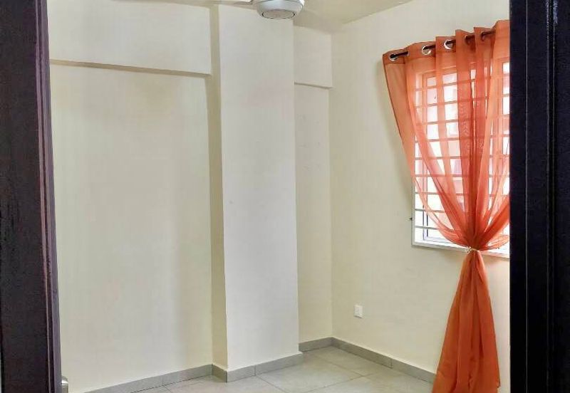 Pangsapuri Putra Damai