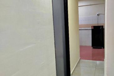 Pangsapuri Putra Damai