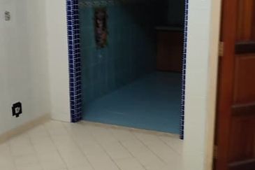 Kota Puteri, Batu Arang