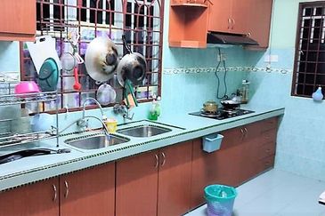 Kota Puteri, Batu Arang