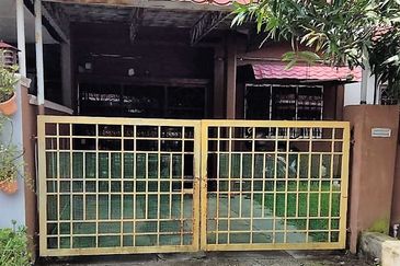 Kota Puteri, Batu Arang