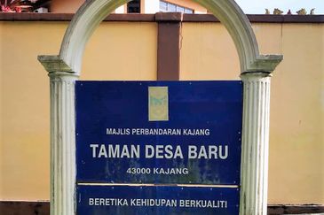 Kampung Sungai Sekamat