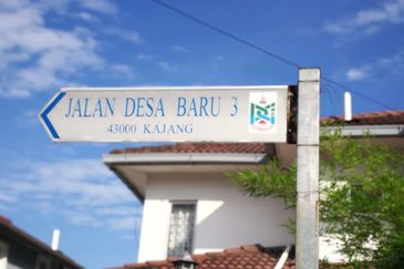 Kampung Sungai Sekamat