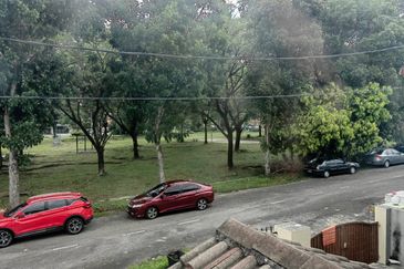 Taman Saujana Puchong