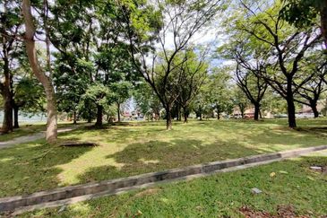 Taman Saujana Puchong
