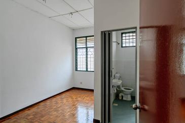 Taman Saujana Puchong