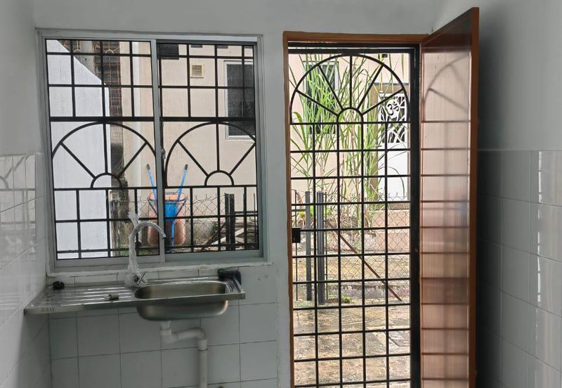 Taman Saujana Puchong