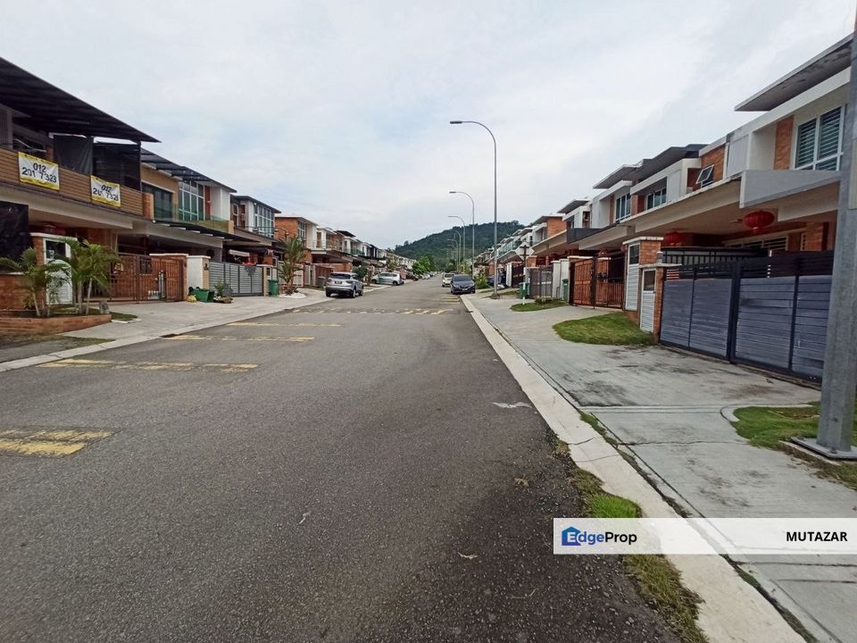 [PRICE DROP] Double Storey Terrace House @ Goodview Heights Cassia West, Kajang - RENOVATED &  FACING OPEN, Selangor, Kajang