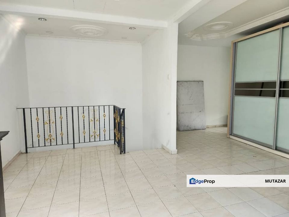 FREEHOLD END LOT, Double Storey Terrace House @ Taman Sutera, Kajang - FULLY EXTENDED, Selangor, Kajang