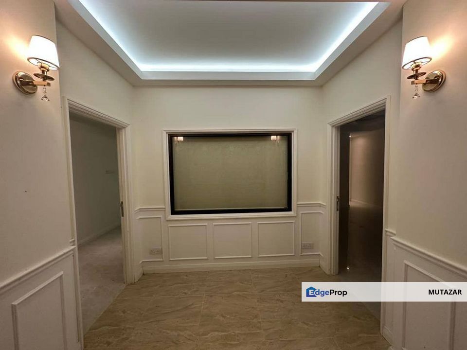 4-Storey Bungalow @ Bukit Melawati, Taman Melawati, Hulu Kelang - Non Bumi Unit With Lift & Swimming Pool, Selangor, Taman Melawati