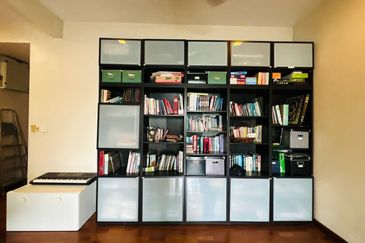 HUGE CORNER LOT, Double Storey Superlink Terrace @ Bukit Jelutong, Shah Alam - FACING OPEN