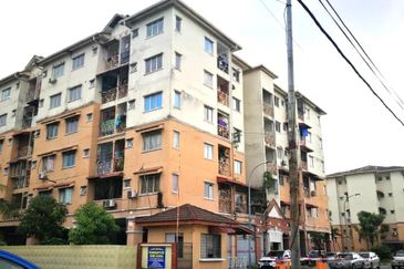 Pangsapuri Seri Suria