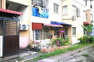 Pangsapuri Seri Suria