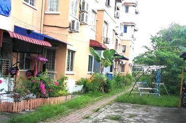 Pangsapuri Seri Suria