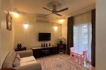PRICE REDUCED!!! - Double Storey Terrace House @ Jalan Serambi U8, Bukit Jelutong,  Shah Alam
