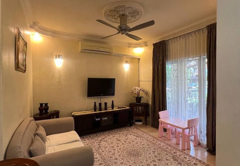 PRICE REDUCED!!! - Double Storey Terrace House @ Jalan Serambi U8, Bukit Jelutong,  Shah Alam