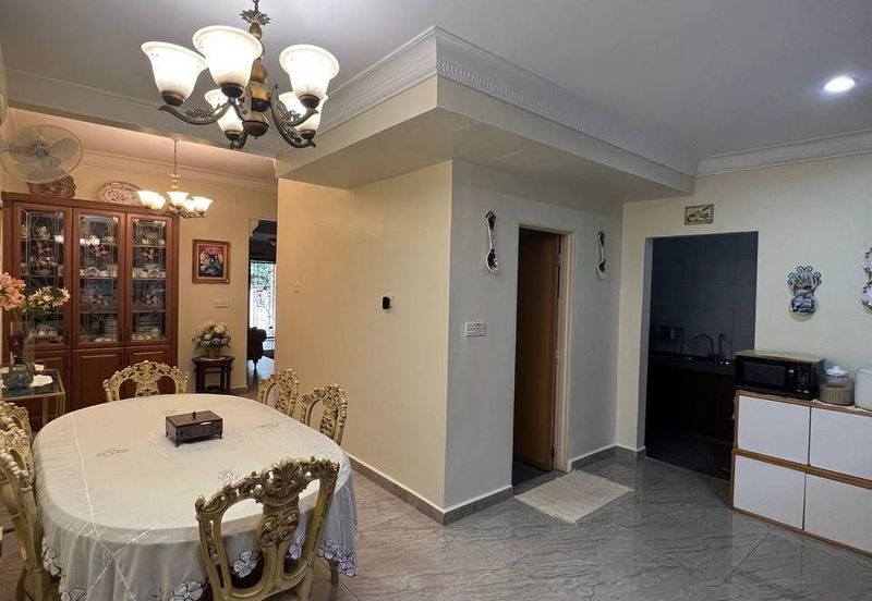 PRICE REDUCED!!! - Double Storey Terrace House @ Jalan Serambi U8, Bukit Jelutong,  Shah Alam