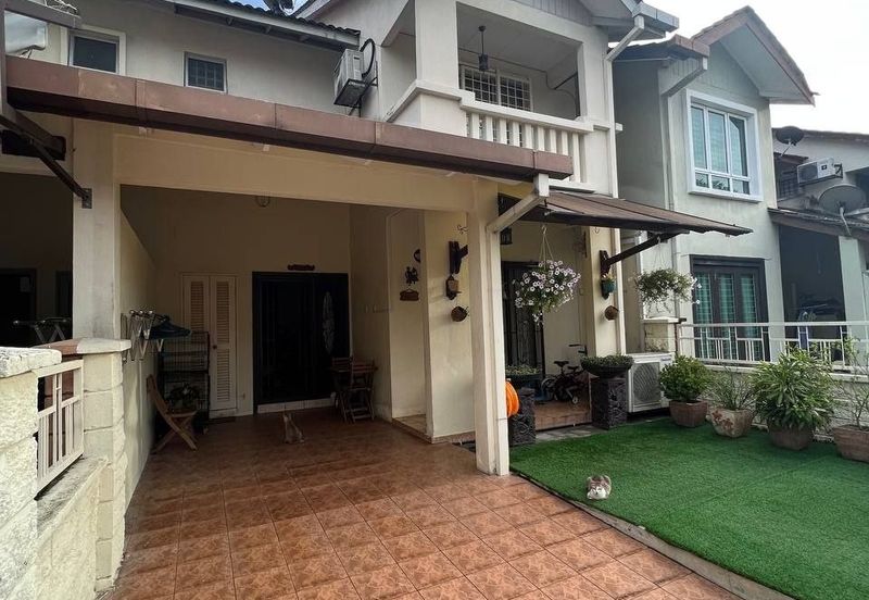PRICE REDUCED!!! - Double Storey Terrace House @ Jalan Serambi U8, Bukit Jelutong,  Shah Alam
