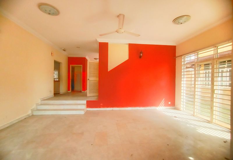 FREEHOLD,  DOUBLE STOREY SEMI-D @ Bandar Sri Damansara, Kuala Lumpur - Extra Land At Side