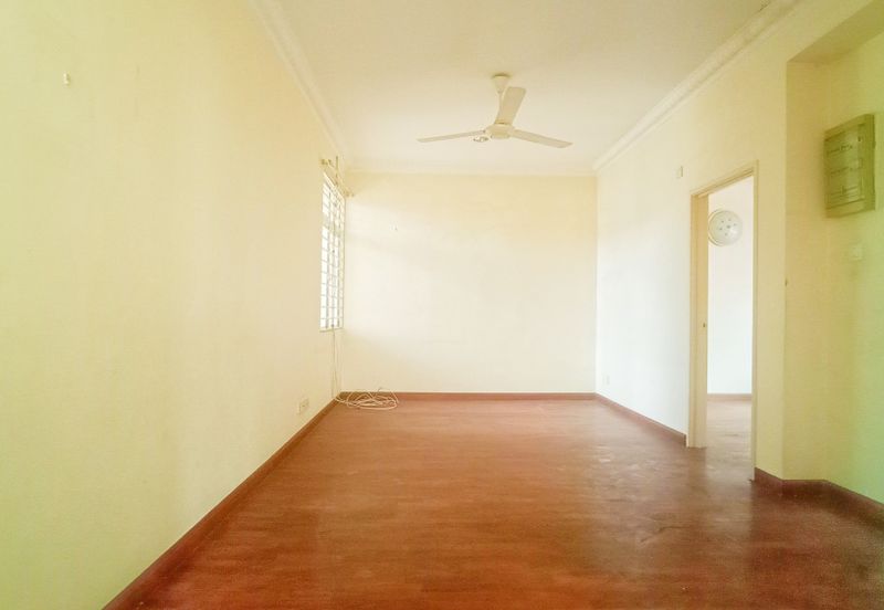 FREEHOLD,  DOUBLE STOREY SEMI-D @ Bandar Sri Damansara, Kuala Lumpur - Extra Land At Side