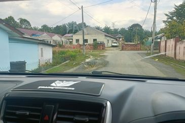 TANAH PERTANIAN FREEHOLD TEPI JALAN, Seluas 1.23 Ekar @ Batu 4, Jalan Temerloh-Maran, Pahang