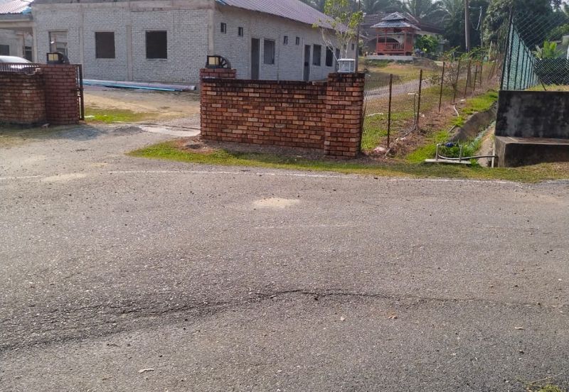 TANAH PERTANIAN FREEHOLD TEPI JALAN, Seluas 1.23 Ekar @ Batu 4, Jalan Temerloh-Maran, Pahang