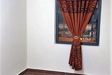 Aura Residence @ Precint 8