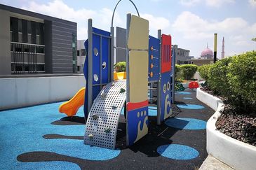 Aura Residence @ Precint 8