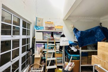 FREEHOLD, Double Storey Terrace House @ Taman Bukit Setiawangsa, KL - KLCC & Merdeka 118 view!