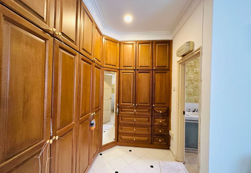 FREEHOLD, Double Storey Terrace House @ Taman Bukit Setiawangsa, KL - KLCC & Merdeka 118 view!