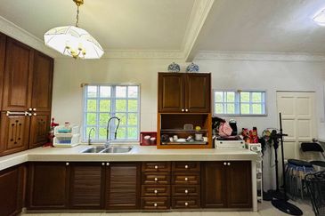 FREEHOLD, Double Storey Terrace House @ Taman Bukit Setiawangsa, KL - KLCC & Merdeka 118 view!