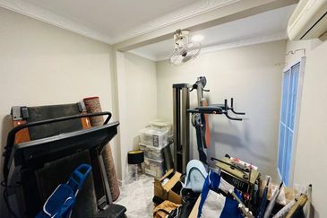 FREEHOLD, Double Storey Terrace House @ Taman Bukit Setiawangsa, KL - KLCC & Merdeka 118 view!