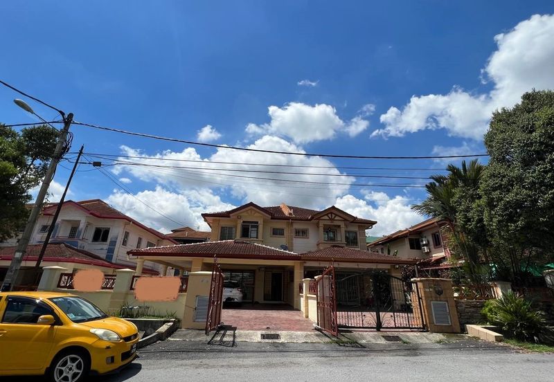 Taman Pinggiran Putra