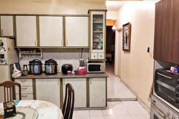 Bandar Tun Hussein Onn